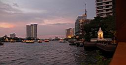 Chaopraya River Bangkok_3601.JPG